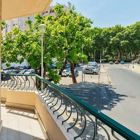 Downtown Garden Setubal